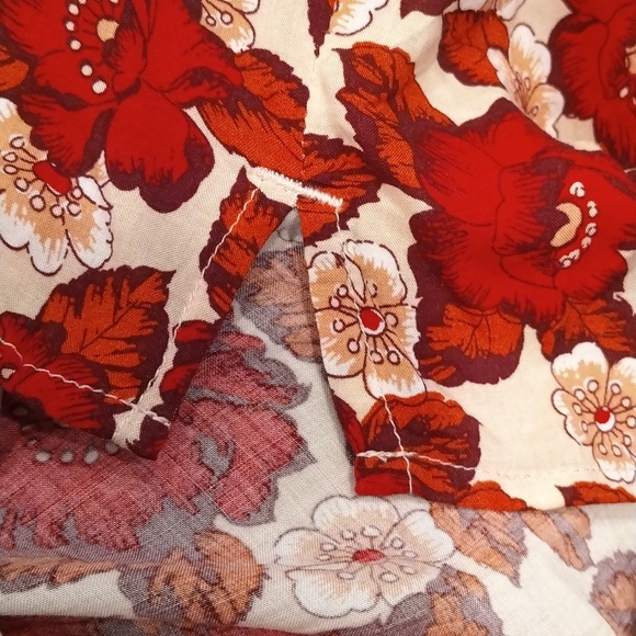 Gap Long Sleeve Pintuck Top - Picture 8 of 8